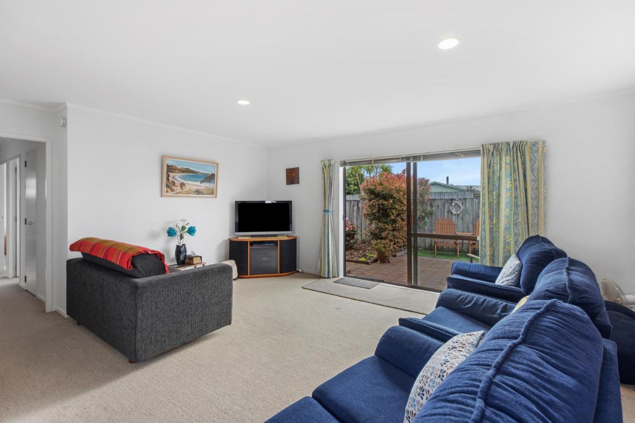 Riviera Casa - Mount Maunganui Holiday Home エクステリア 写真
