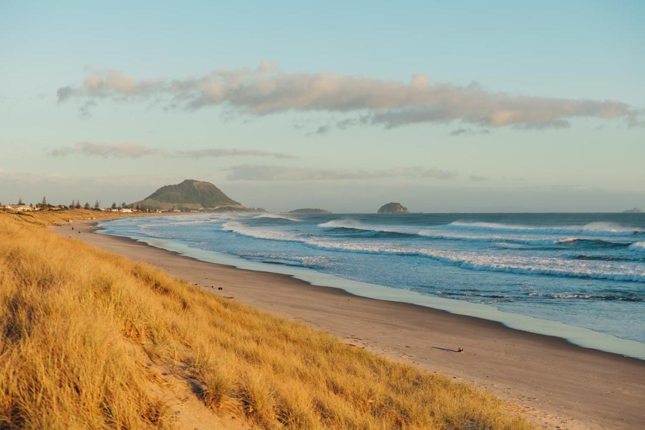 Riviera Casa - Mount Maunganui Holiday Home エクステリア 写真