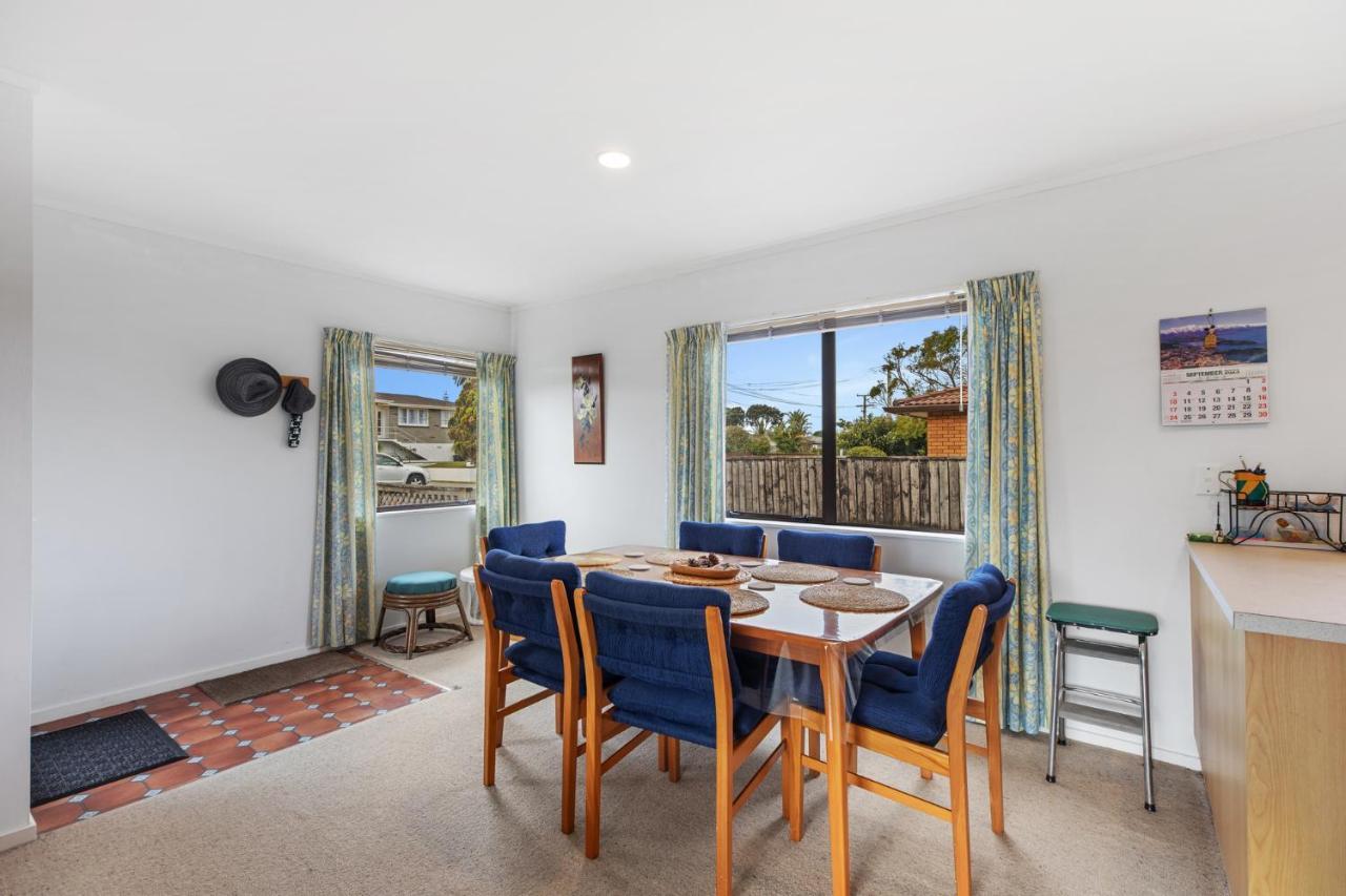 Riviera Casa - Mount Maunganui Holiday Home エクステリア 写真