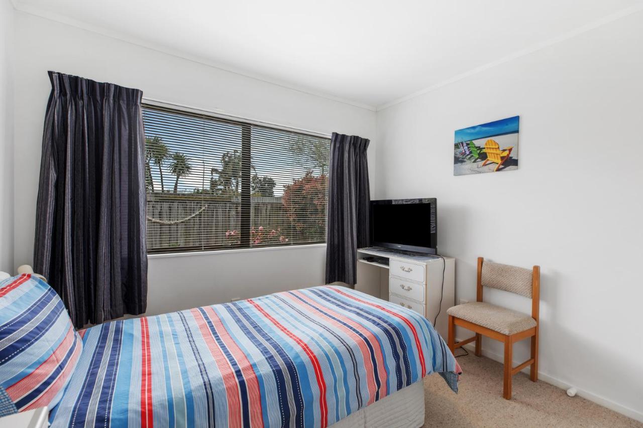 Riviera Casa - Mount Maunganui Holiday Home エクステリア 写真