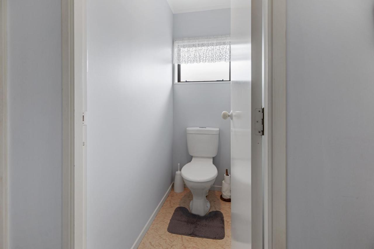 Riviera Casa - Mount Maunganui Holiday Home エクステリア 写真